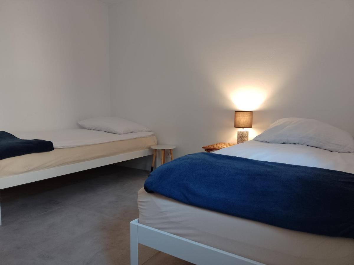 Guest House אוסטקה מראה חיצוני תמונה